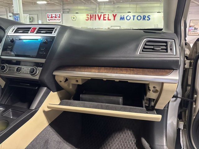 Used 2016 Subaru Outback 2.5i Limited AWD/4WD image 49