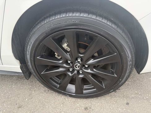 Used 2022 MAZDA MAZDA3 s image 7