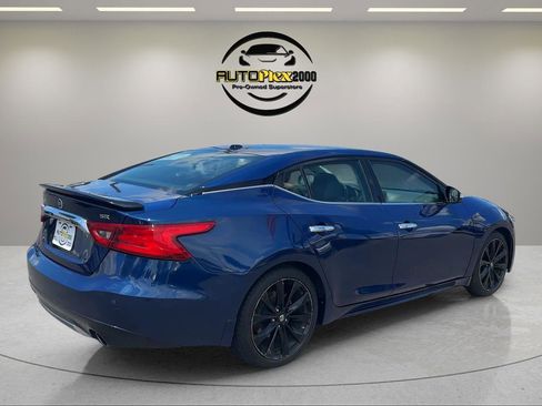 Used 2017 Nissan Maxima SR w/ Midnight Edition FWD image 7