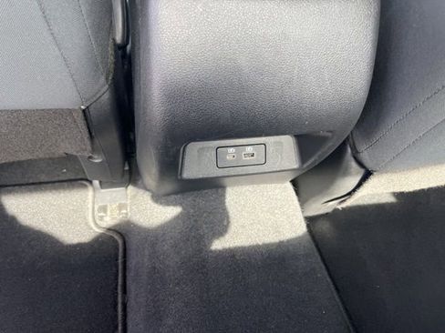 Used 2025 Nissan Altima 2.5 SV FWD image 17