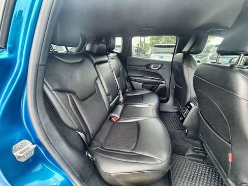 Used 2025 Jeep Compass Trailhawk AWD/4WD image 26