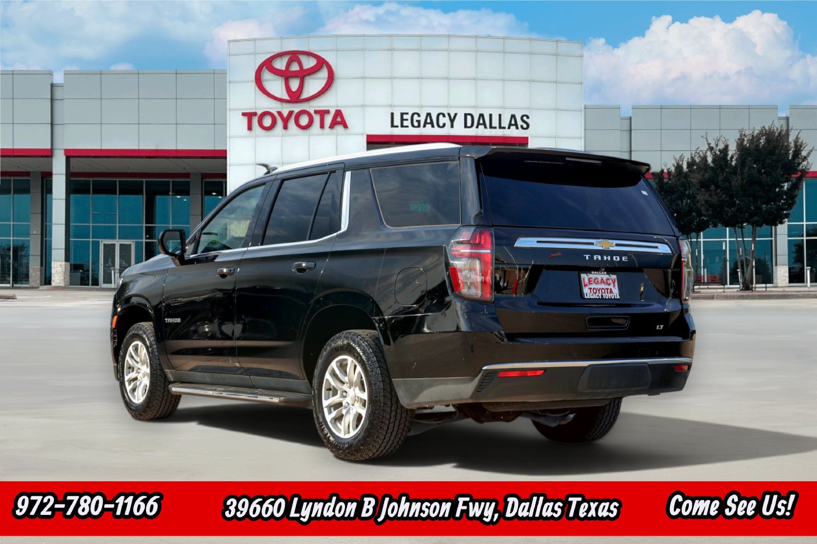 Used 2024 Chevrolet Tahoe LT RWD image 8
