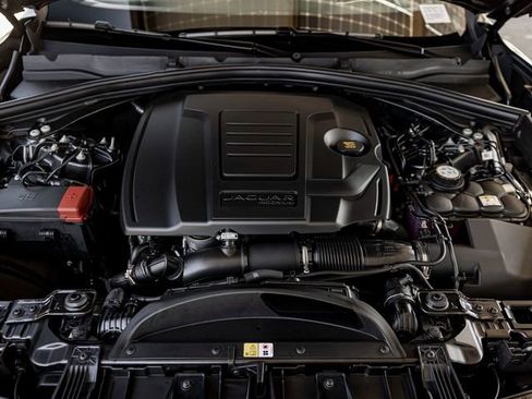 New 2026 Jaguar F-PACE R-Dynamic S image 31