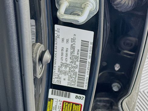 Used 2023 Toyota Tacoma SR AWD/4WD image 29
