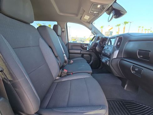 Used 2025 Chevrolet Silverado 2500 Custom w/ Custom Value Package AWD/4WD image 18