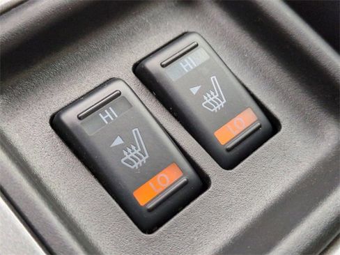 Used 2016 Nissan Juke SL image 24