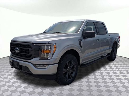 Used 2023 Ford F150 XLT w/ Equipment Group 302A High image 7