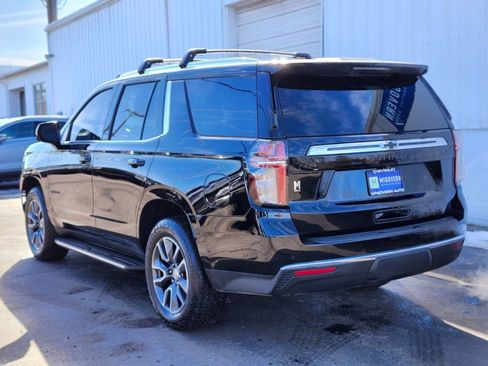 Used 2021 Chevrolet Tahoe LT w/ LT Signature Package image 3