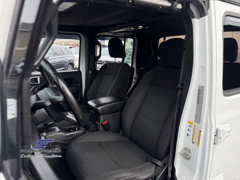 Used 2020 Jeep Gladiator Sport w/ Quick Order Package 23S image 28