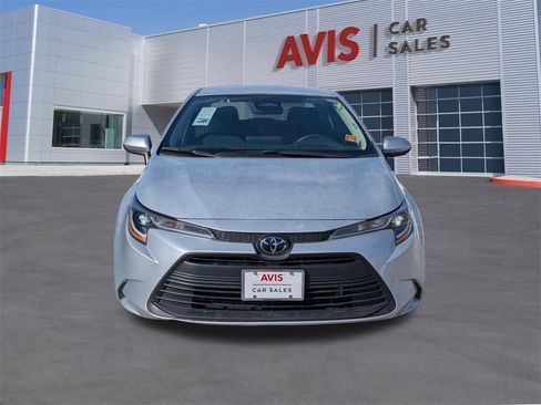 Used 2024 Toyota Corolla LE image 10