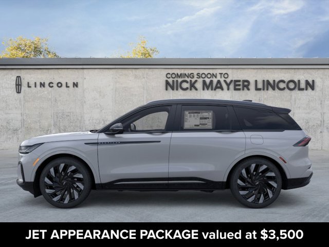 New 2026 Lincoln Nautilus Reserve w/ Jet Appearance Package AWD/4WD image 3