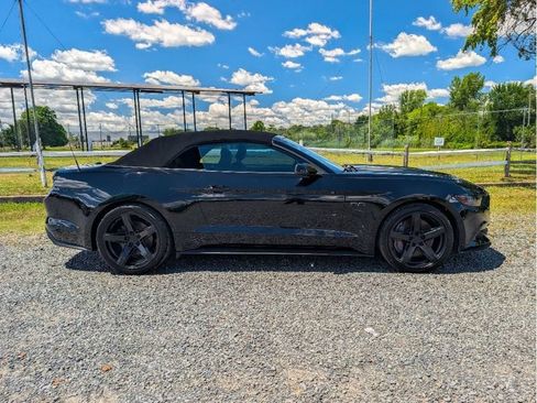 Used 2016 Ford Mustang GT Premium w/ GT Performance Package RWD image 7