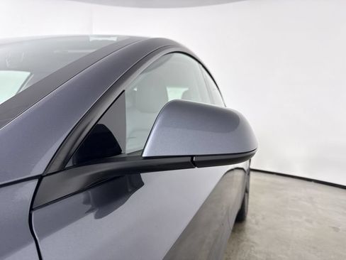 Used 2022 Tesla Model 3 Long Range AWD/4WD image 12