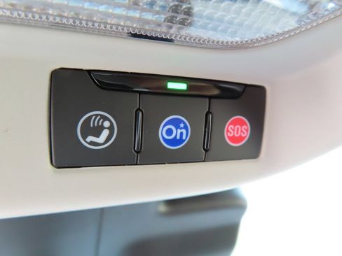New 2026 Chevrolet Trax LT w/ LT Convenience Package FWD image 13