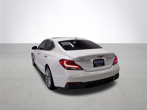 Used 2020 Genesis G70 2.0T w/ Elite Package RWD image 11
