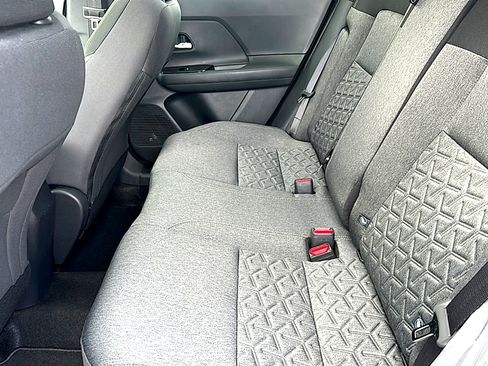 New 2026 Nissan Kicks SV w/ SV Premium Package FWD image 16