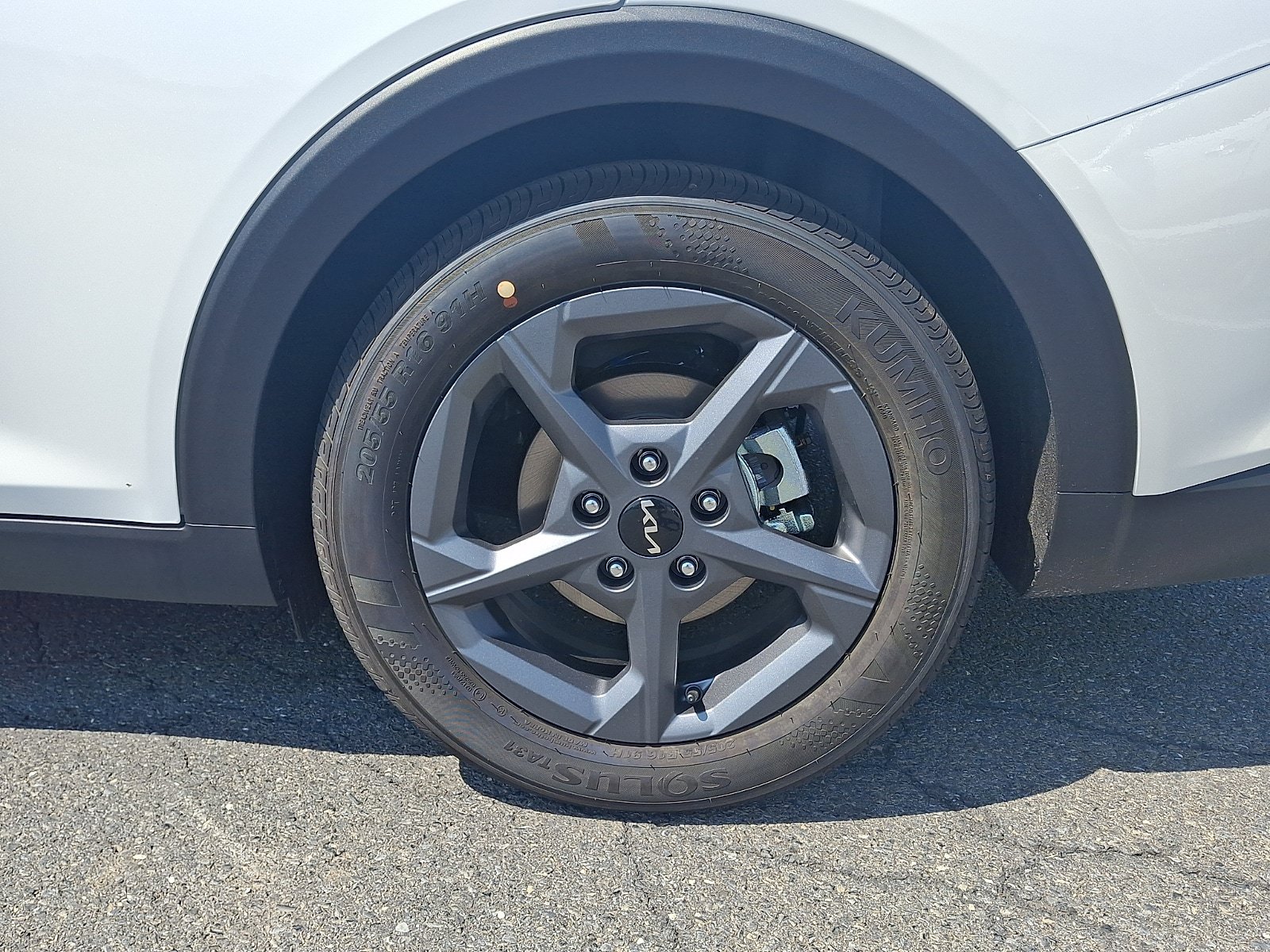 New 2026 Kia K4 FWD image 5