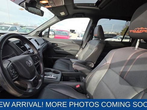 Used 2023 Honda Passport TrailSport image 11
