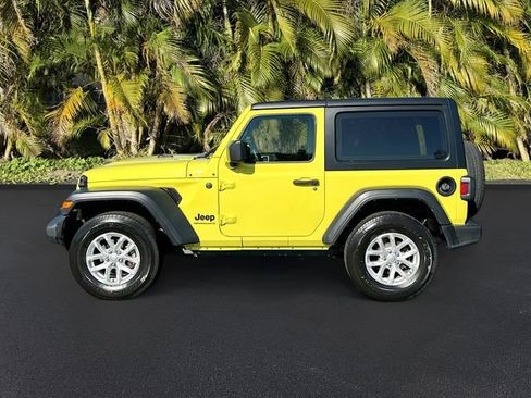 Used 2023 Jeep Wrangler Sport S image 8