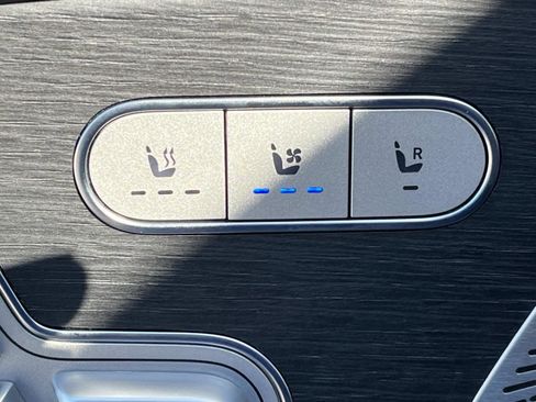 Certified 2025 Mercedes-Benz GLE 350 4MATIC image 20