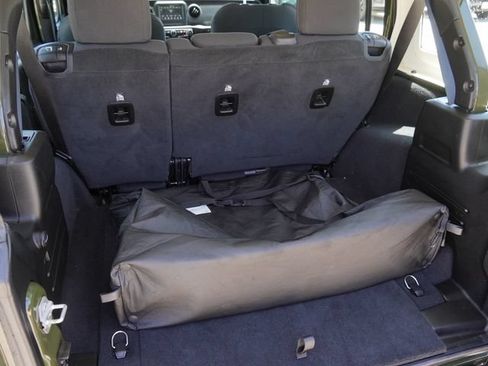 Used 2022 Jeep Wrangler Unlimited Sport AWD/4WD image 12