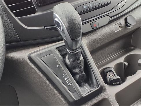 New 2026 Ford Transit 250 148 Medium Roof image 8