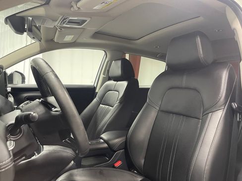 Used 2023 Honda HR-V EX-L image 22