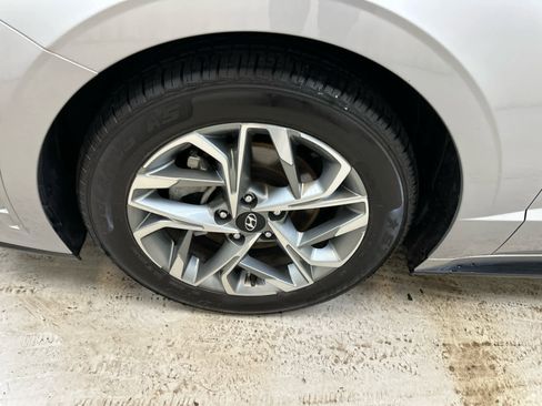 Used 2023 Hyundai Sonata SEL FWD image 11