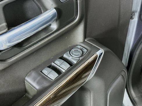 Used 2020 Chevrolet Silverado 1500 LT Trail Boss image 15