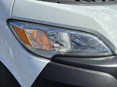 New 2026 RAM ProMaster 2500 w/ Convenience Group image 4