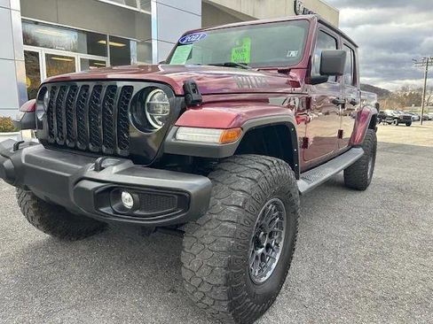Certified 2021 Jeep Gladiator Sport image 2