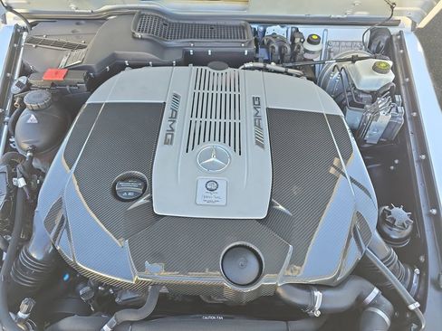 Used 2018 Mercedes-Benz G 65 AMG 4MATIC image 32