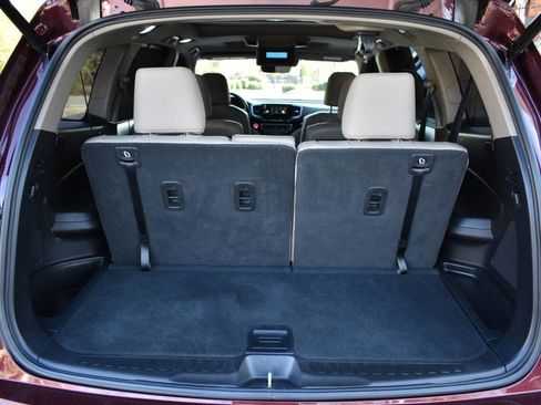 Used 2020 Honda Pilot Elite image 11