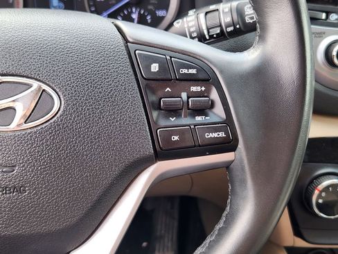 Used 2017 Hyundai Tucson Sport w/ Cargo Package AWD/4WD image 18