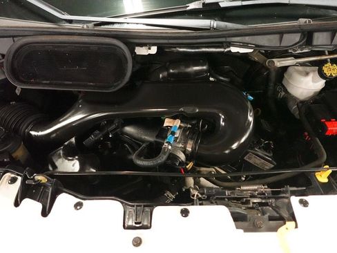 Used 2019 Ford Transit 250 130 Low Roof image 23