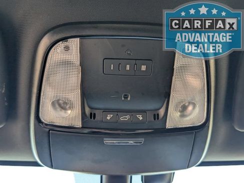 Used 2025 Dodge Durango GT AWD/4WD image 11