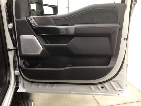 New 2026 Ford F250 Platinum image 35