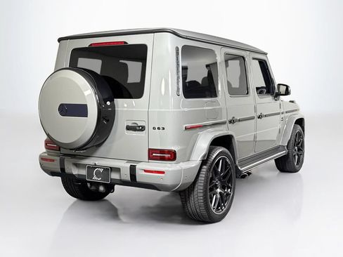Used 2025 Mercedes-Benz G 63 AMG 4MATIC image 5