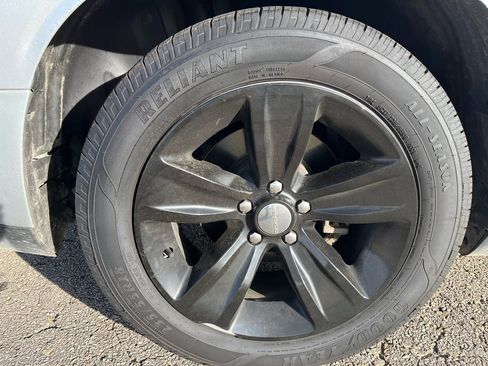 Used 2020 Dodge Challenger SXT image 8