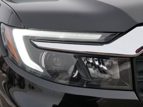 Certified 2023 Honda Passport EX-L image 15