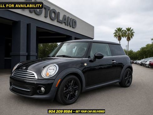 Used 2013 MINI Cooper Hardtop FWD image 1