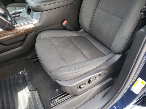 Used 2022 Chevrolet Silverado 1500 LT RWD image 21