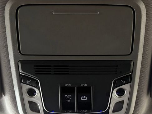 Used 2023 Honda Ridgeline RTL-E image 26