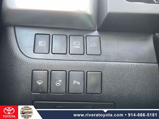 Used 2018 Toyota Highlander Limited Platinum AWD/4WD image 23