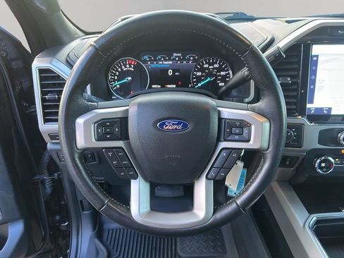 Used 2022 Ford F250 Lariat image 12