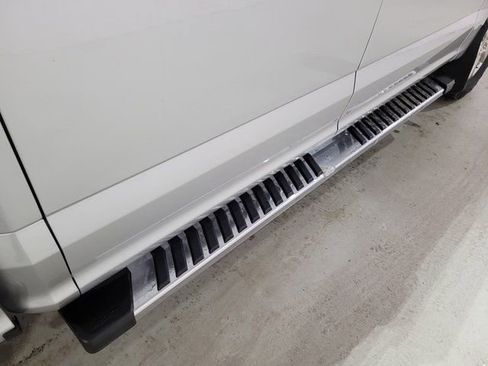 Used 2018 Ford F150 XLT w/ XTR Package image 27