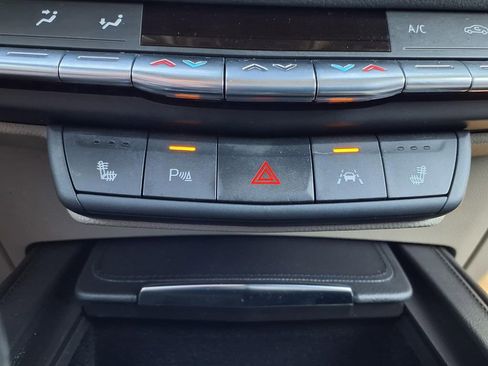 Used 2023 Cadillac XT4 Premium Luxury w/ Cold Weather Package image 19