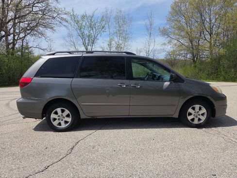 Used 2005 Toyota Sienna LE FWD image 6