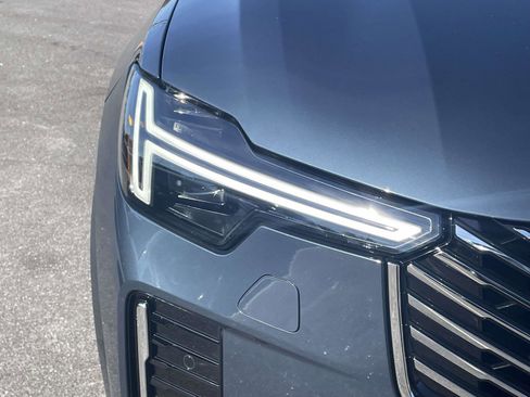 New 2026 Volvo XC90 B6 Ultra w/ Protection Package image 3