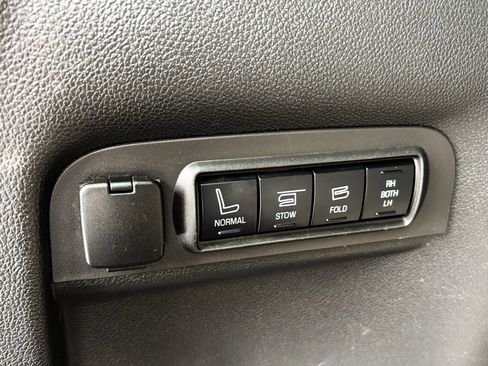 Used 2013 Ford Explorer Limited AWD/4WD image 40